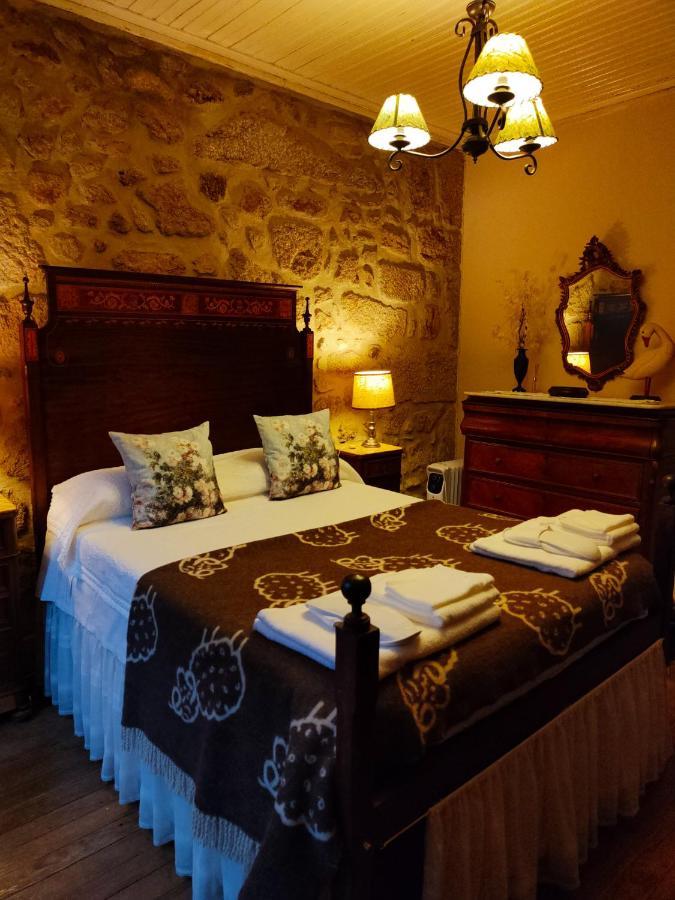 Lugar Da Pedra Alta - B&B - Private Historical Villa Melo 외부 사진