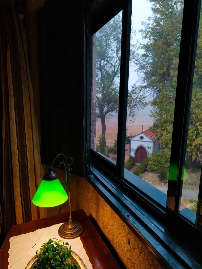 Lugar Da Pedra Alta - B&B - Private Historical Villa Melo 외부 사진
