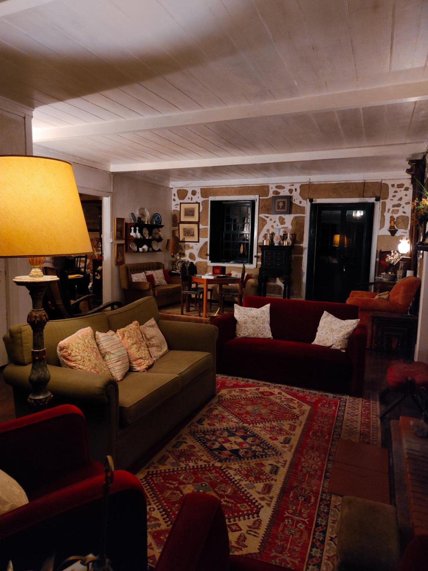 Lugar Da Pedra Alta - B&B - Private Historical Villa Melo 외부 사진